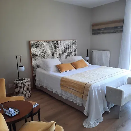 Bed & Breakfast D Hotes - La De Charlotte
